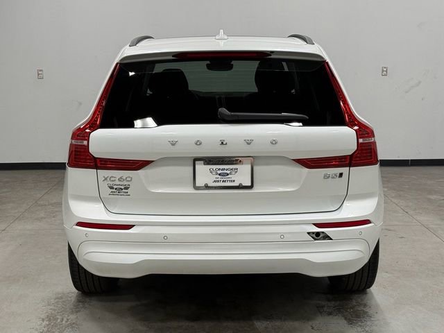 Used 2022 Volvo XC60 B5 Momentum AWD/4WD image 10