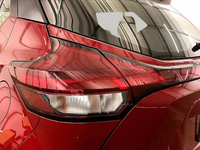 Used 2023 Nissan Kicks SV FWD image 27