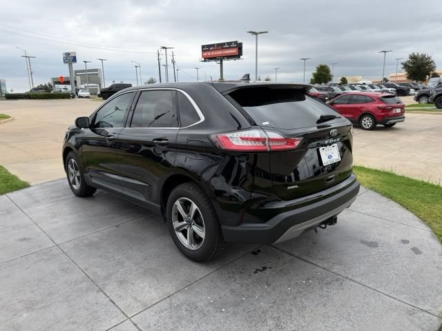 Certified 2022 Ford Edge SEL w/ Convenience Package AWD/4WD image 5
