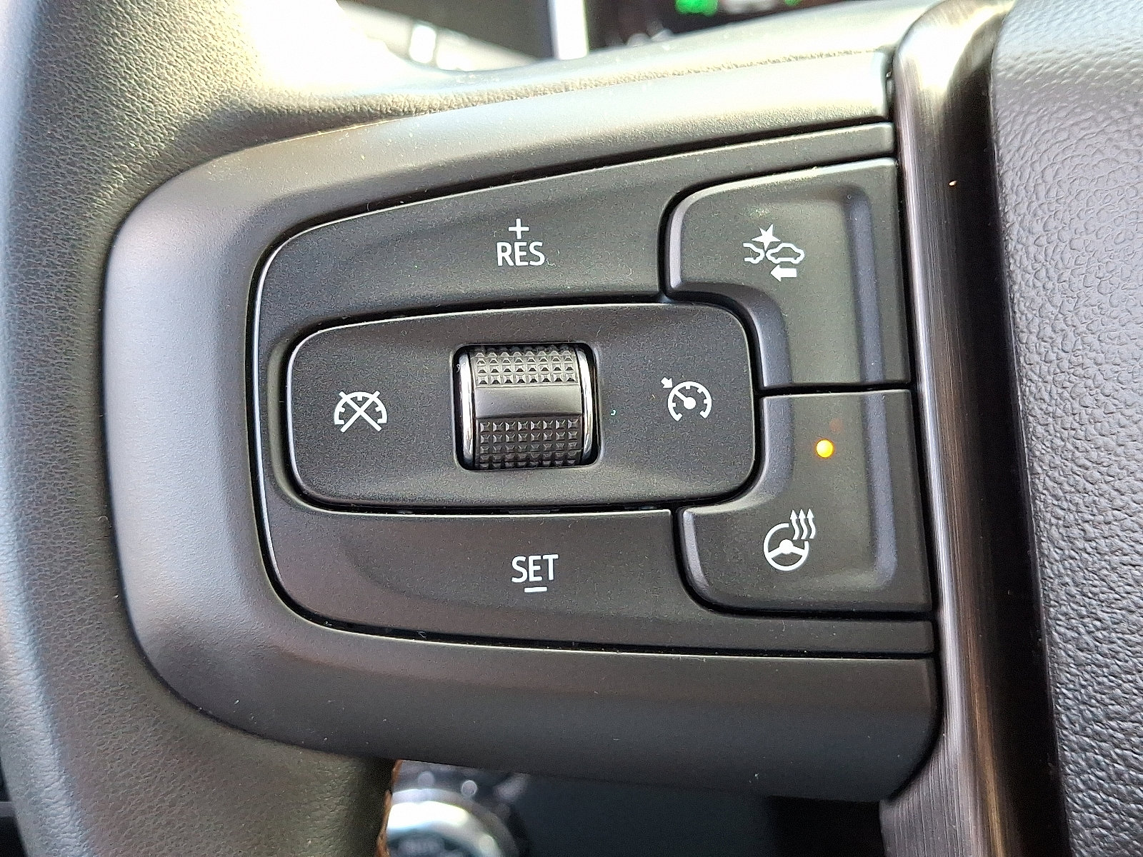 Used 2024 GMC Sierra 3500 AT4 w/ AT4 Premium Plus Package image 26