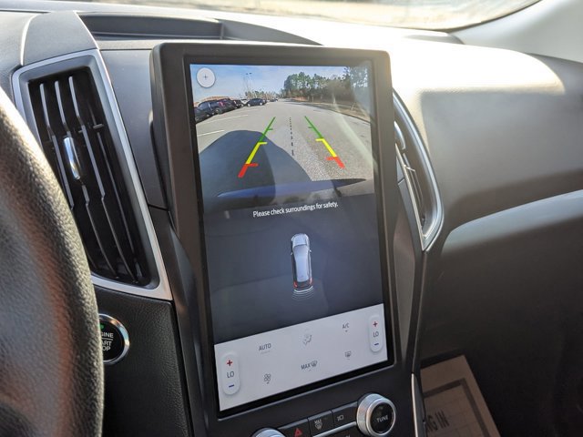 Certified 2023 Ford Edge SE w/ Black Appearance Package image 25