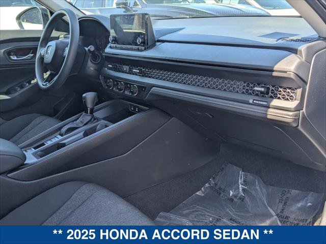 Used 2025 Honda Accord SE image 24