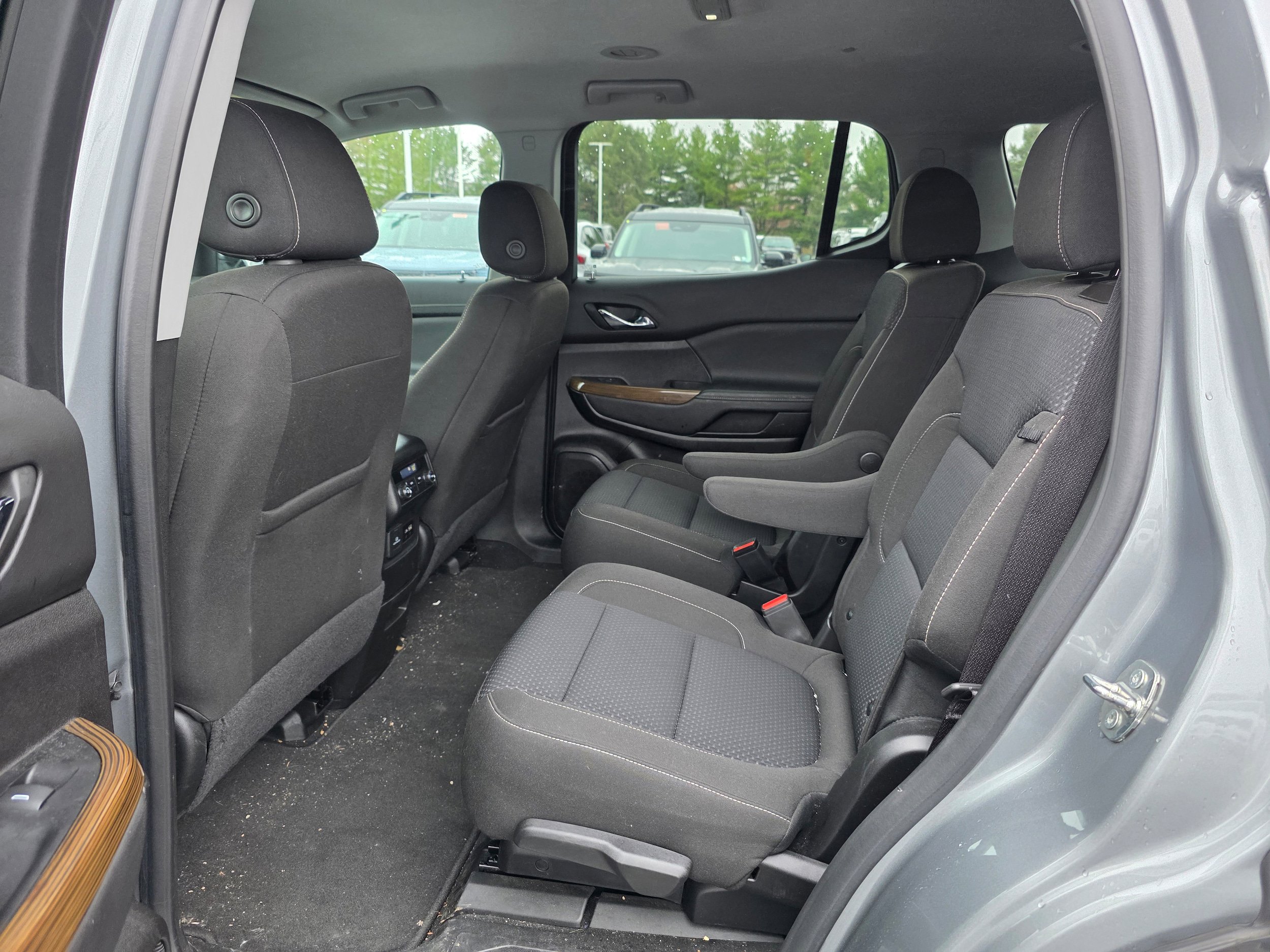 Used 2023 GMC Acadia SLE w/ Driver Convenience Package AWD/4WD image 9