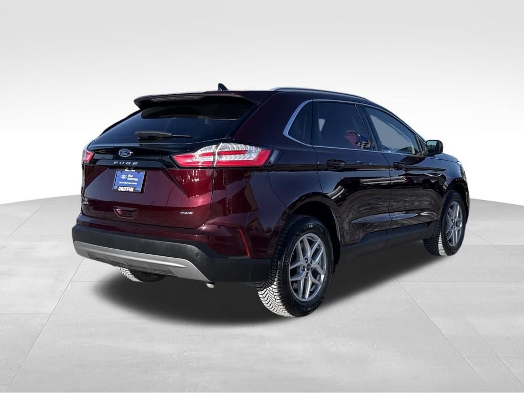 Certified 2022 Ford Edge SEL w/ Convenience Package image 2