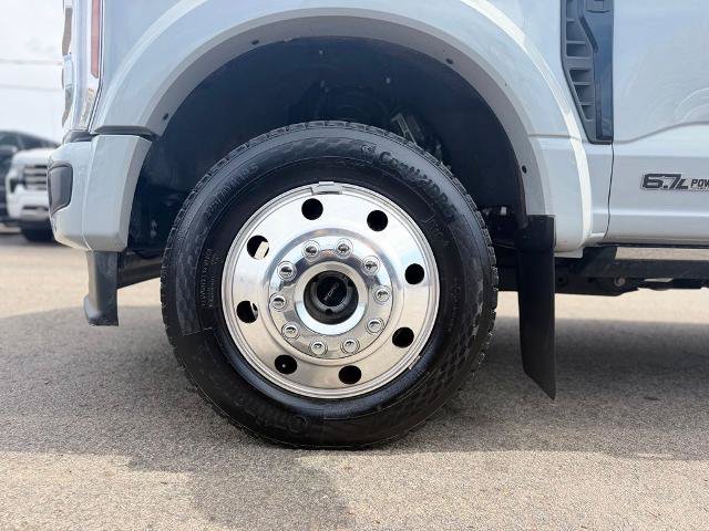 Certified 2025 Ford F450 Platinum w/ FX4 Off-Road Package AWD/4WD image 3