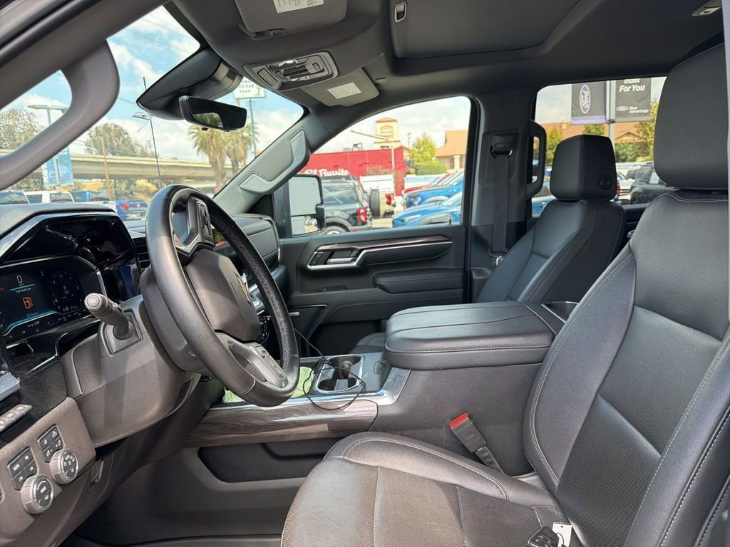Used 2024 Chevrolet Silverado 2500 LTZ w/ LTZ Convenience Package AWD/4WD image 69