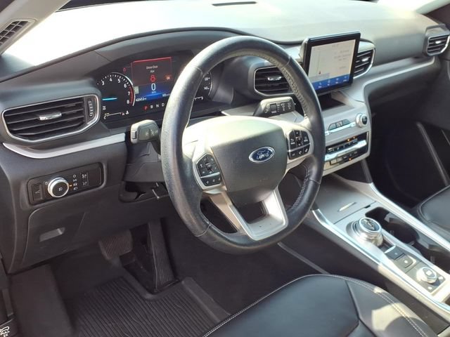Certified 2023 Ford Explorer XLT w/ Equipment Group 202A AWD/4WD image 20