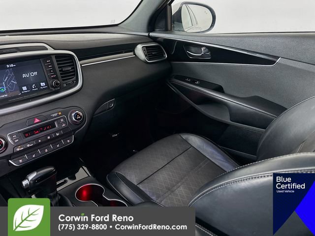 Used 2019 Kia Sorento SX image 29
