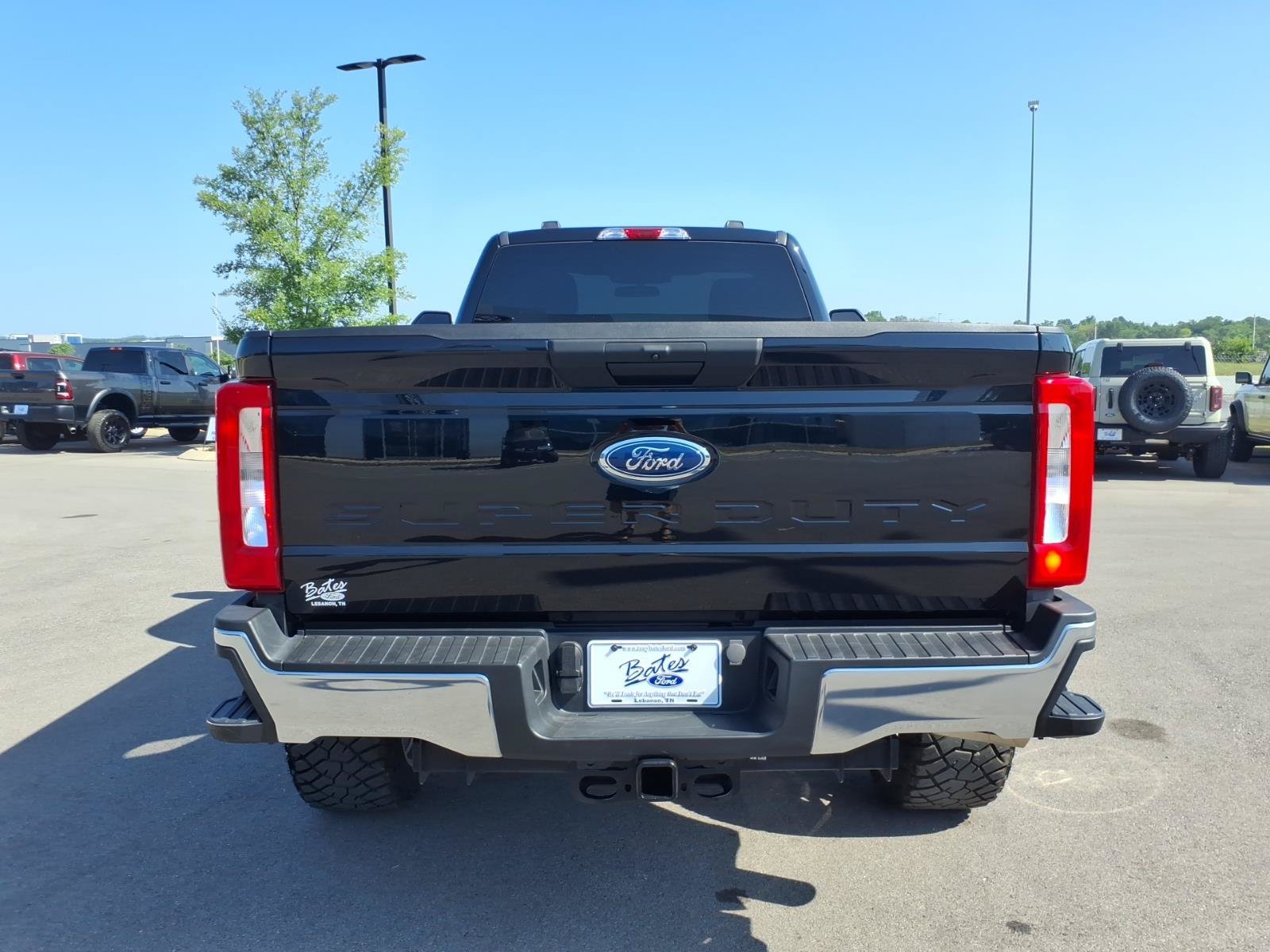 Certified 2024 Ford F250 XLT w/ Snow Plow Prep Package AWD/4WD image 4