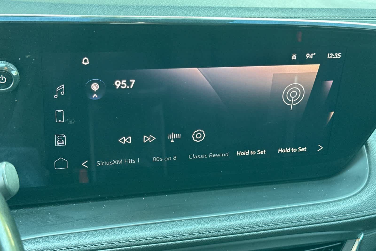 Used 2025 Buick Encore GX Preferred FWD image 19
