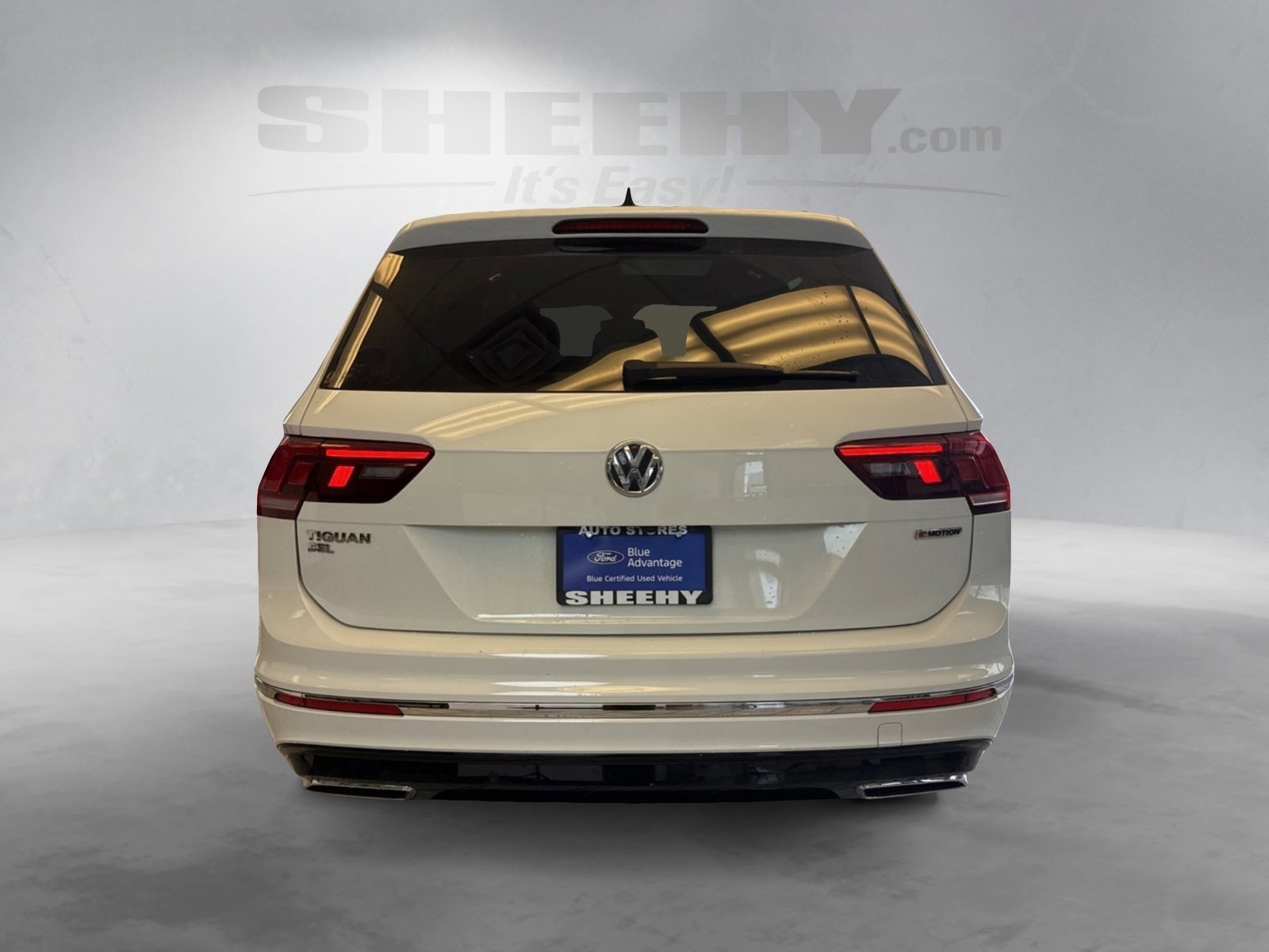 Used 2021 Volkswagen Tiguan SEL Premium R-Line image 4