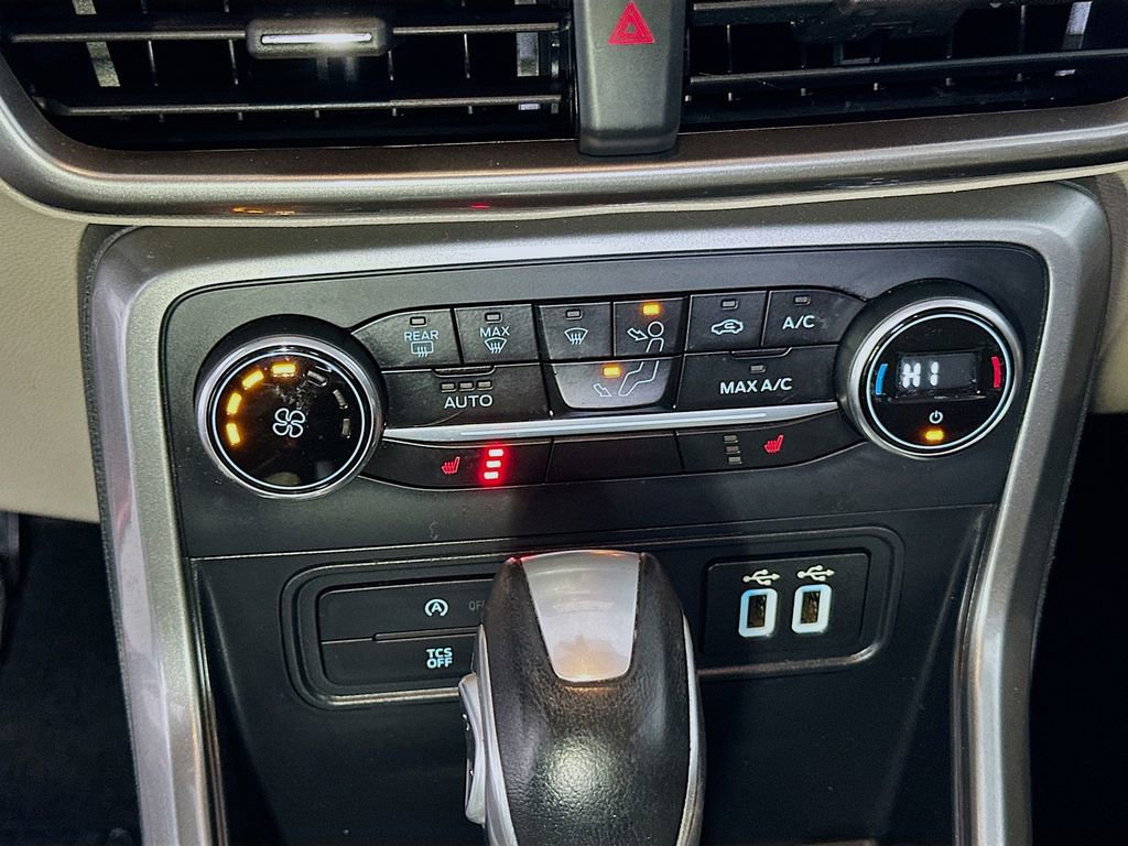 Certified 2018 Ford EcoSport SE image 17