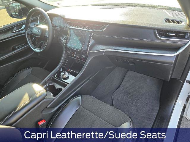 Used 2024 Jeep Grand Cherokee L Altitude AWD/4WD image 19