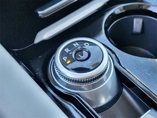 Certified 2025 Ford Explorer Platinum w/ LUX Leather Package image 30