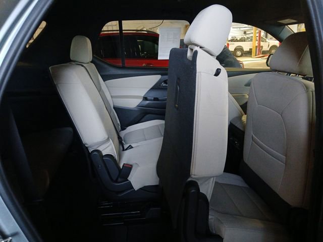 Used 2023 Chevrolet Traverse LS w/ Midnight/Sport Edition image 56