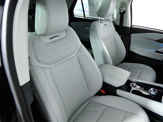 Certified 2025 Ford Explorer Platinum w/ Ultimate Package image 11
