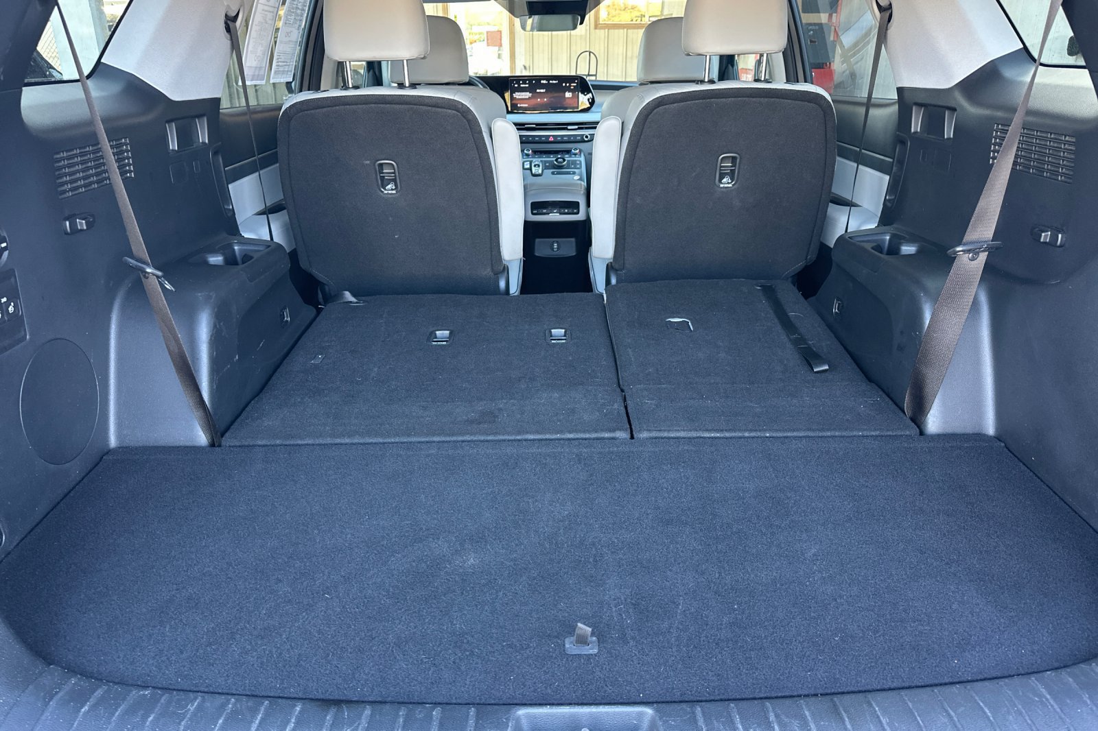 Used 2025 Hyundai Palisade SEL FWD image 15