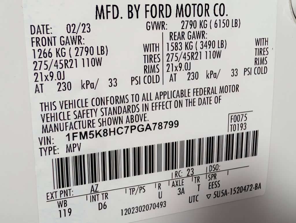 Certified 2023 Ford Explorer Platinum w/ Technology Package AWD/4WD image 31