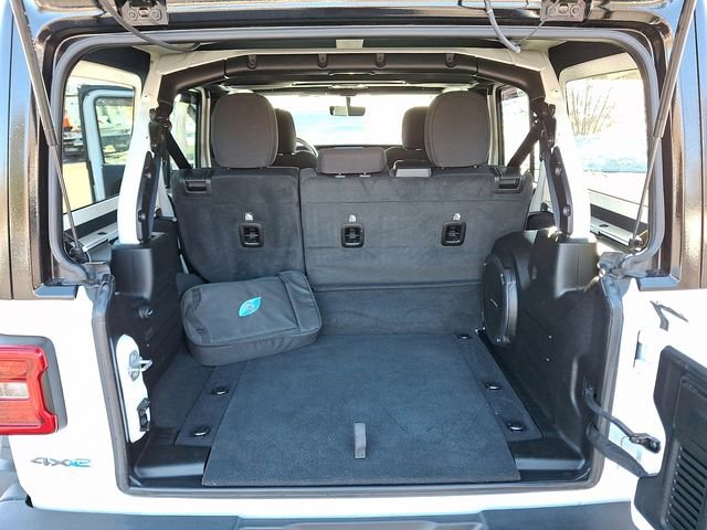 Used 2022 Jeep Wrangler Unlimited Rubicon 4xe w/ Cold Weather Group image 28