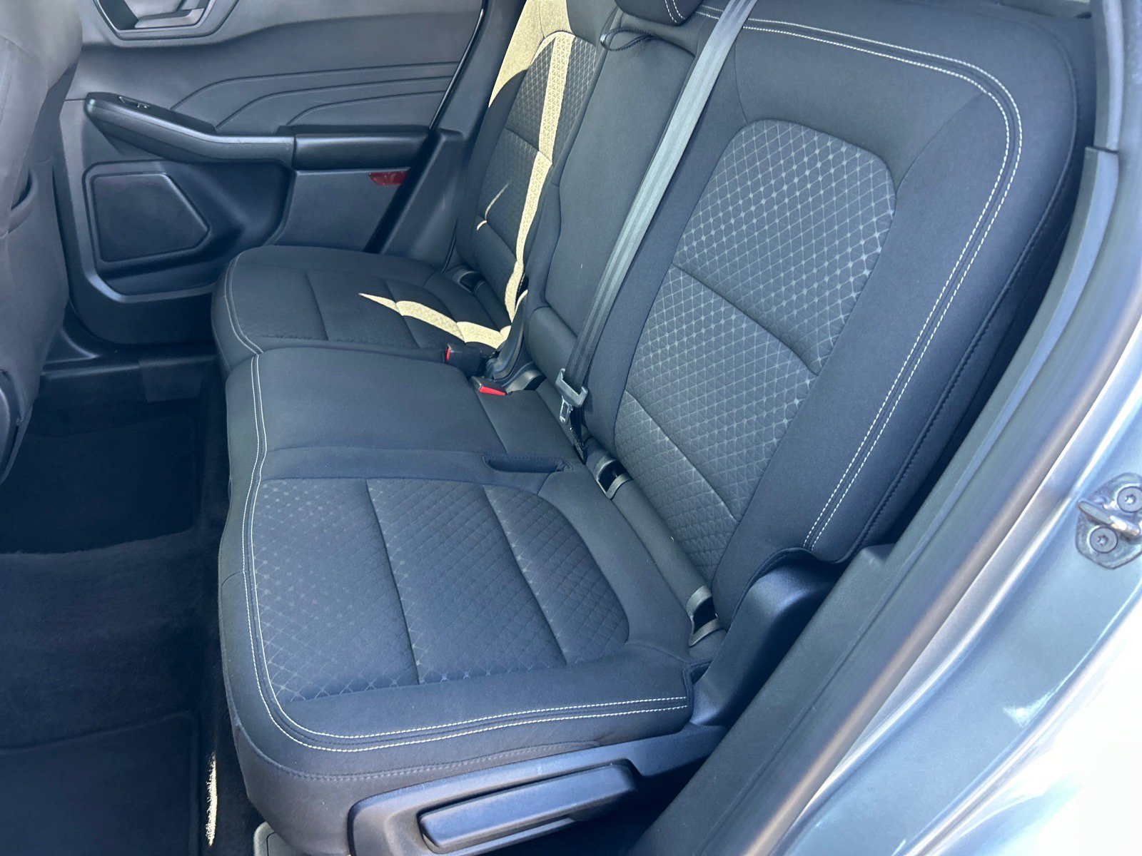 Certified 2024 Ford Escape Active AWD/4WD image 9