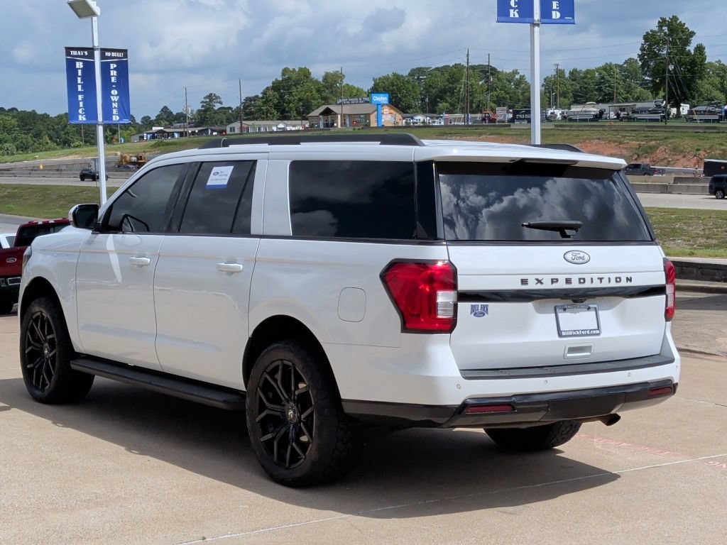 Certified 2023 Ford Expedition Max XLT RWD image 5