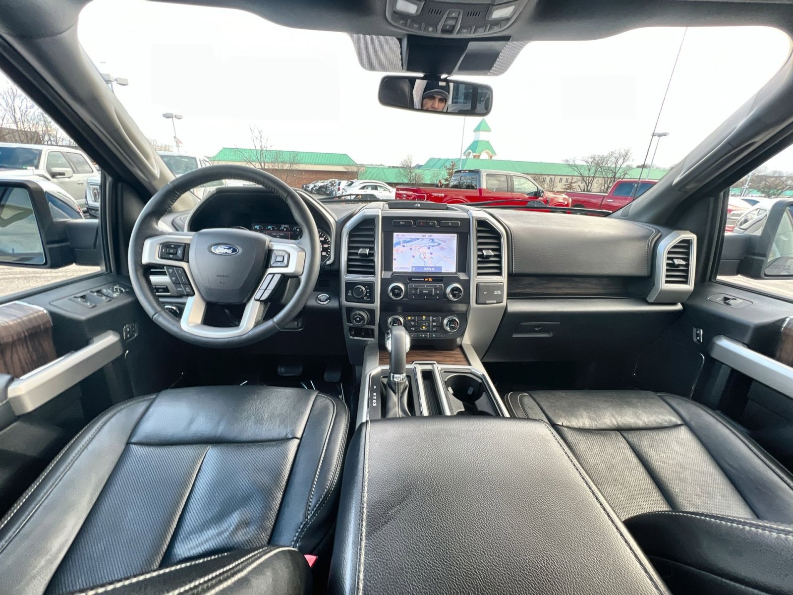 Certified 2020 Ford F150 Lariat w/ Equipment Group 502A Luxury image 23