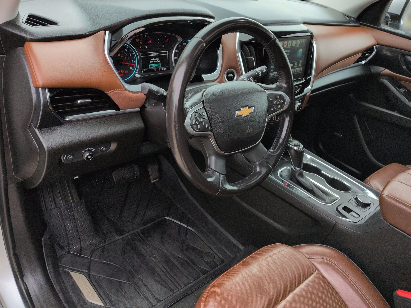 Used 2018 Chevrolet Traverse High Country w/ LPO, Floor Liner Package AWD/4WD image 2
