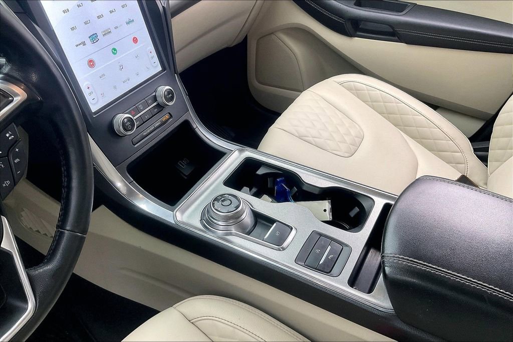 Certified 2023 Ford Edge Titanium AWD/4WD image 15