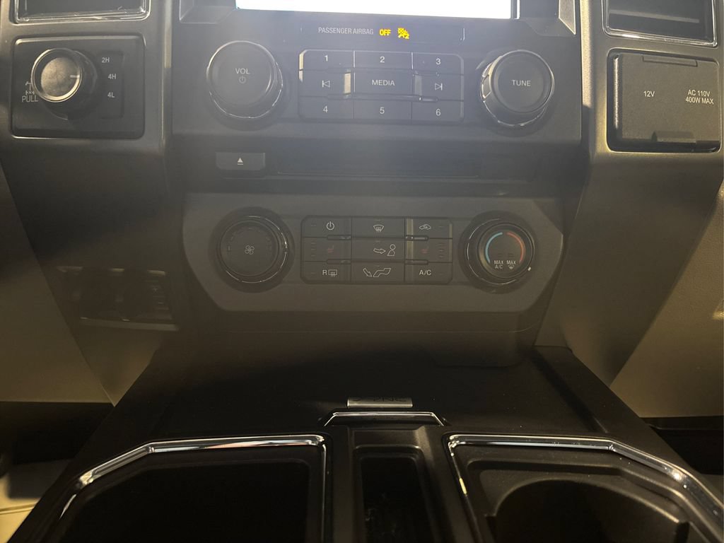 Certified 2017 Ford F150 XLT w/ Equipment Group 302A Luxury AWD/4WD image 30