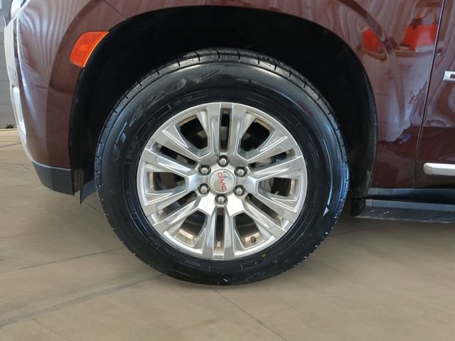Used 2022 GMC Yukon Denali RWD image 14