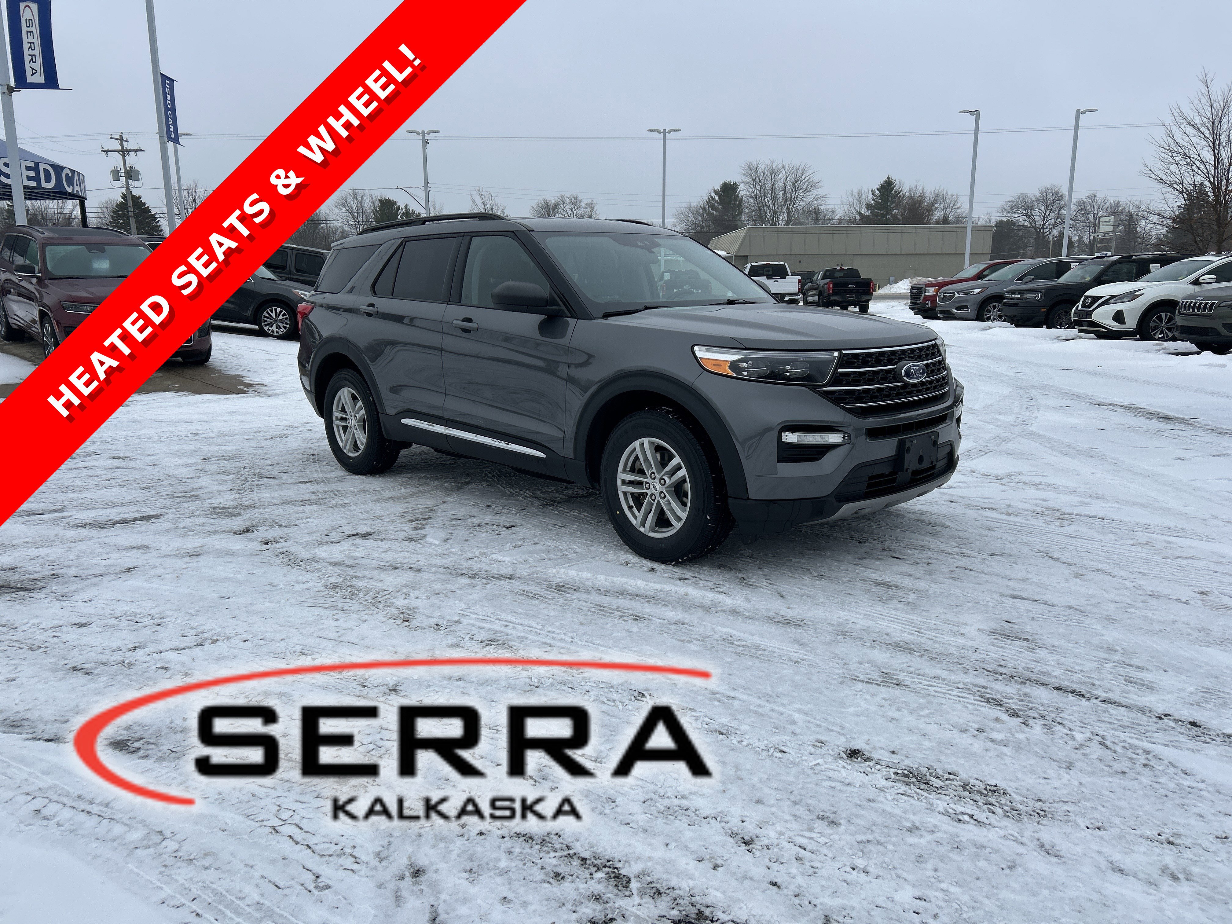 Certified 2022 Ford Explorer XLT w/ Equipment Group 202A image 1