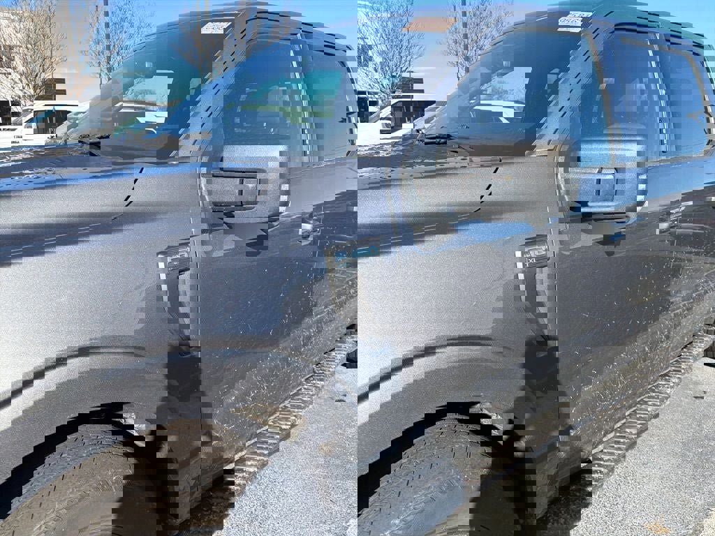 Certified 2023 Ford F150 XLT w/ Equipment Group 302A High image 5