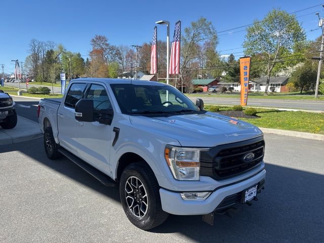 Certified 2022 Ford F150 XLT w/ Equipment Group 301A Mid AWD/4WD image 4