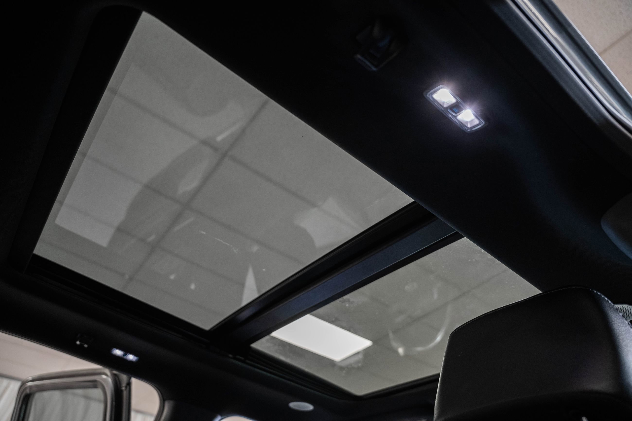 Certified 2023 Ford F150 Lariat w/ Equipment Group 502A High image 42