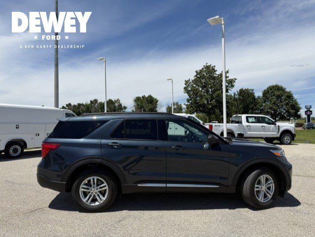 Certified 2023 Ford Explorer XLT w/ Equipment Group 202A AWD/4WD image 9