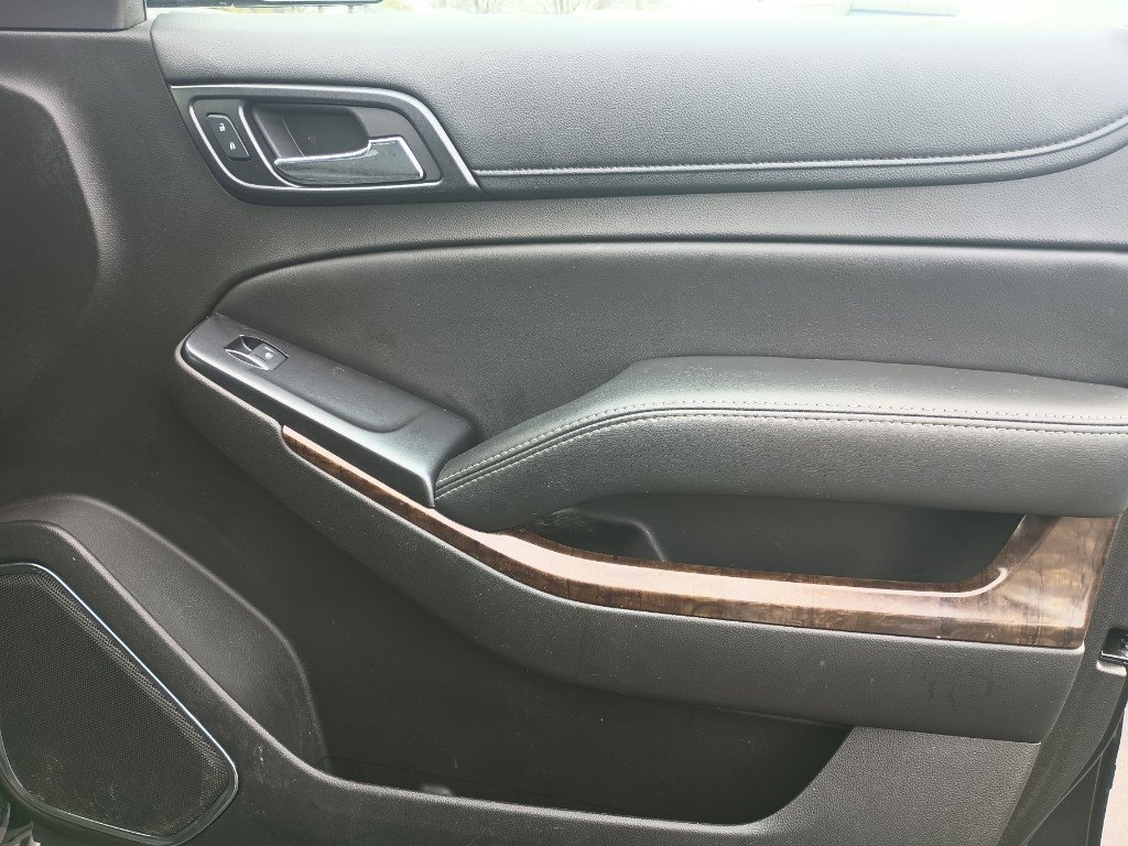 Used 2017 Chevrolet Tahoe LS w/ All-Season Package image 33