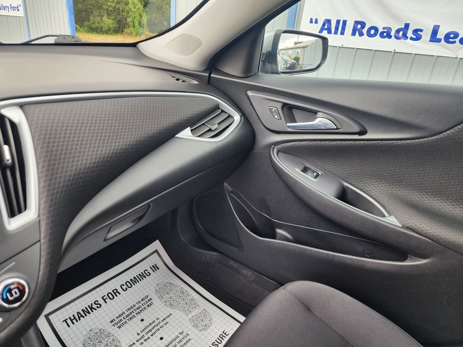 Used 2023 Chevrolet Malibu LT FWD image 16