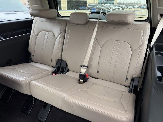 Certified 2022 Ford Expedition Limited image 31