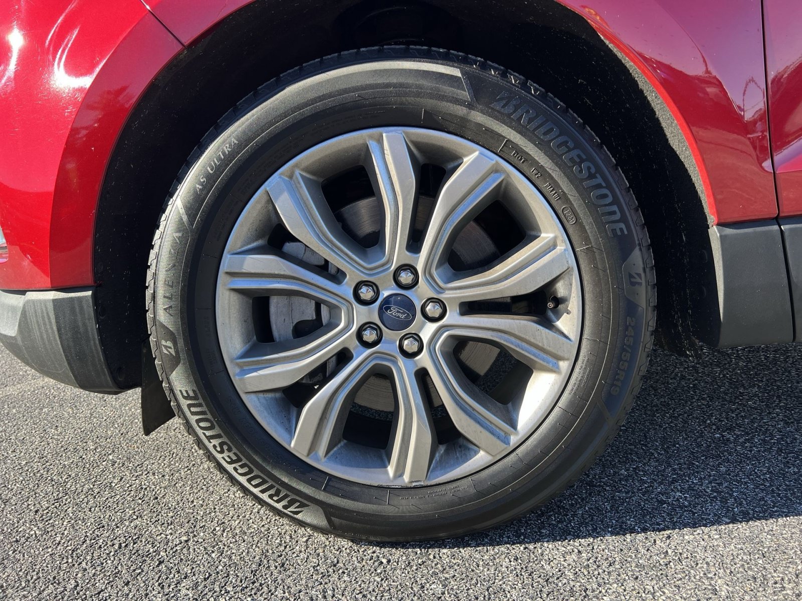Certified 2022 Ford Edge Titanium AWD/4WD image 12