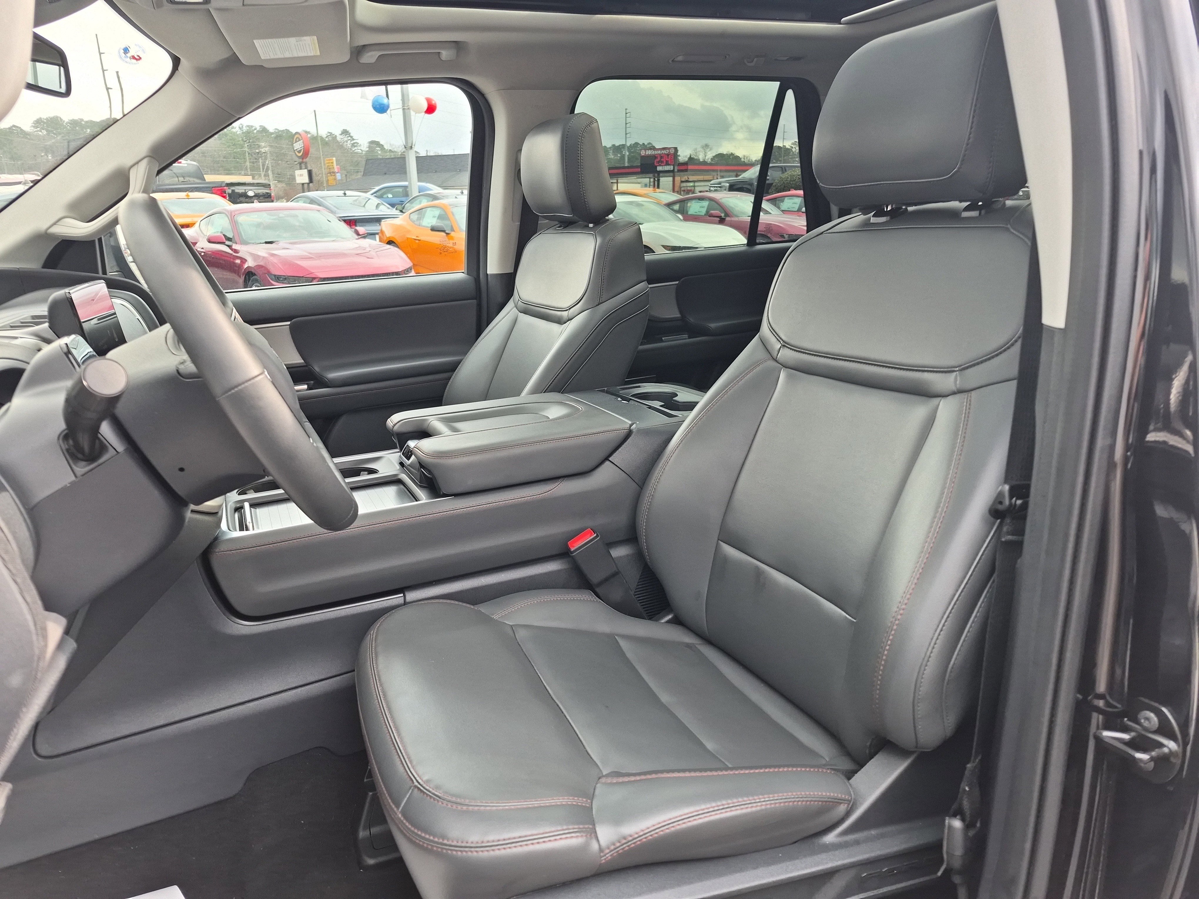 Certified 2025 Ford Expedition Max Active image 12