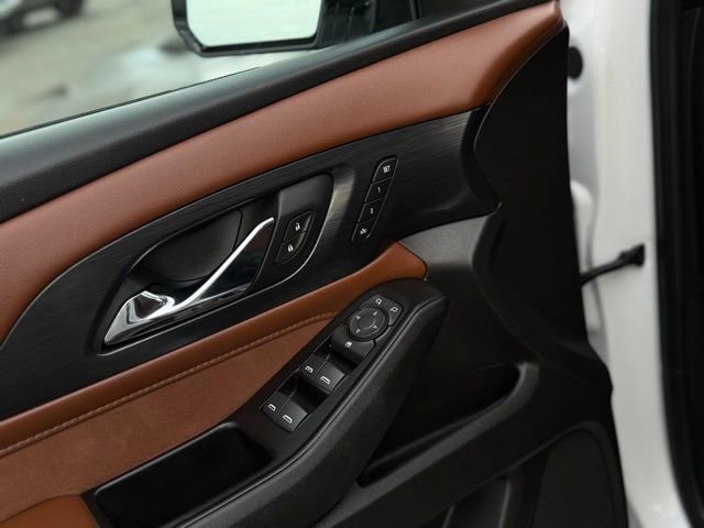 Used 2018 Chevrolet Traverse High Country image 15