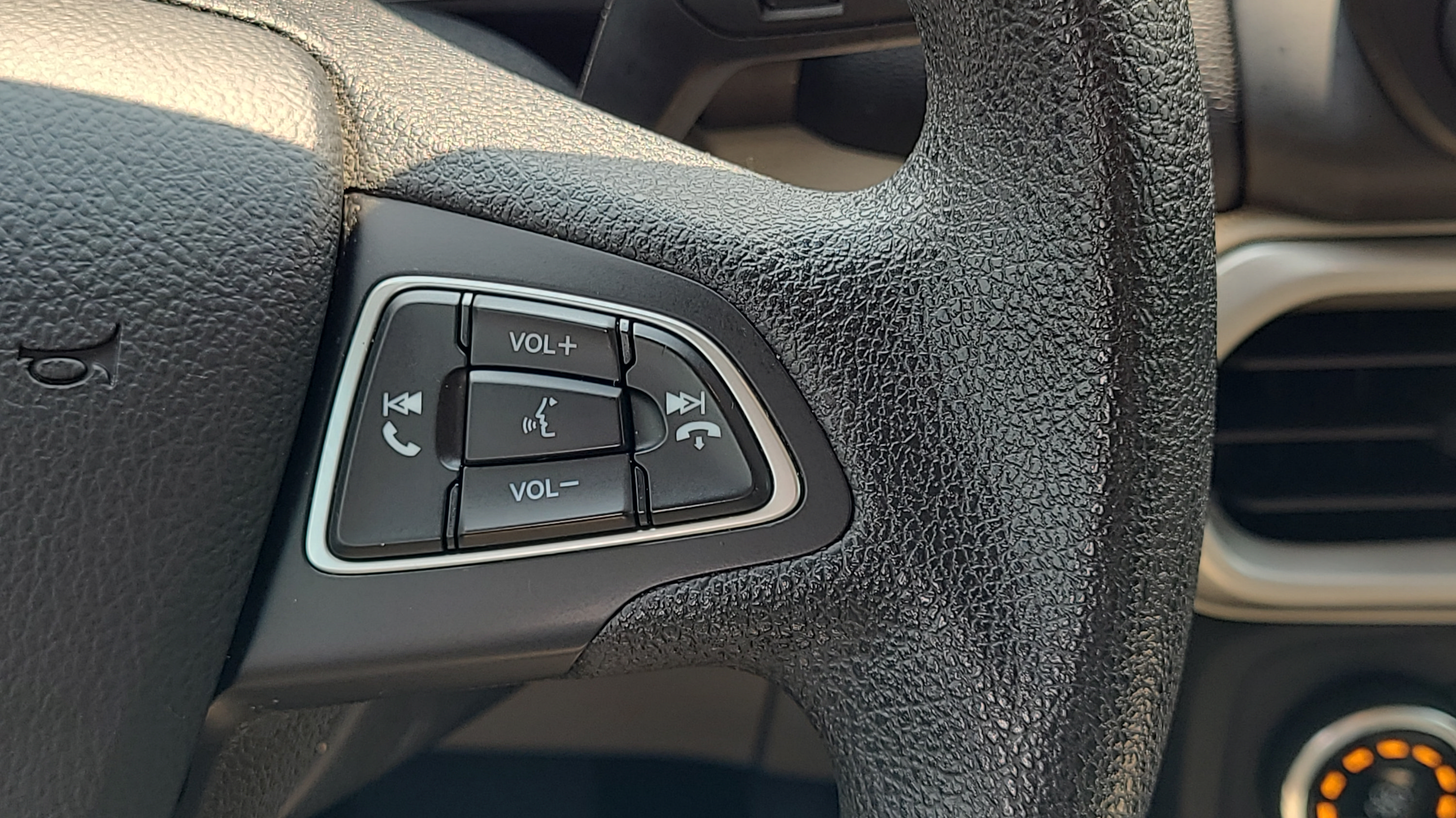 Certified 2021 Ford EcoSport S AWD/4WD image 13
