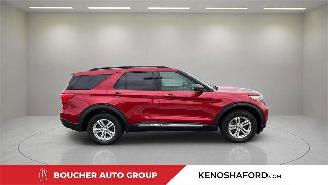 Certified 2022 Ford Explorer XLT w/ Class IV Trailer Tow Package image 7