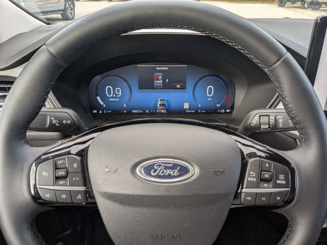Certified 2024 Ford Escape Platinum AWD/4WD image 30