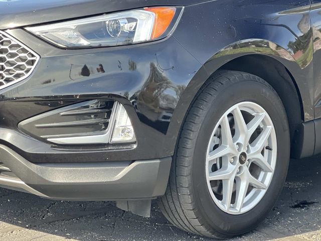 Certified 2023 Ford Edge SEL w/ Convenience Package AWD/4WD image 9