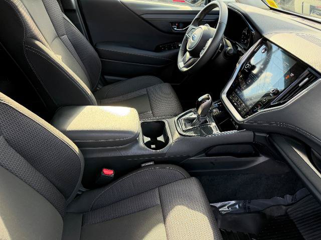 Used 2025 Subaru Outback Premium w/ Popular Package #1A AWD/4WD image 13