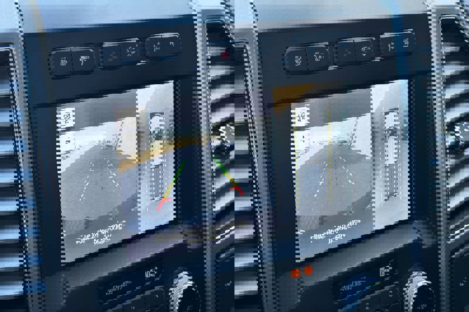 Certified 2019 Ford F350 Platinum w/ Platinum Ultimate Package image 19