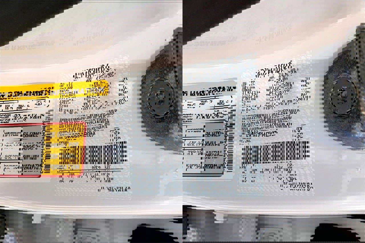 Certified 2024 Ford Bronco Sport Badlands w/ Premium Package image 33