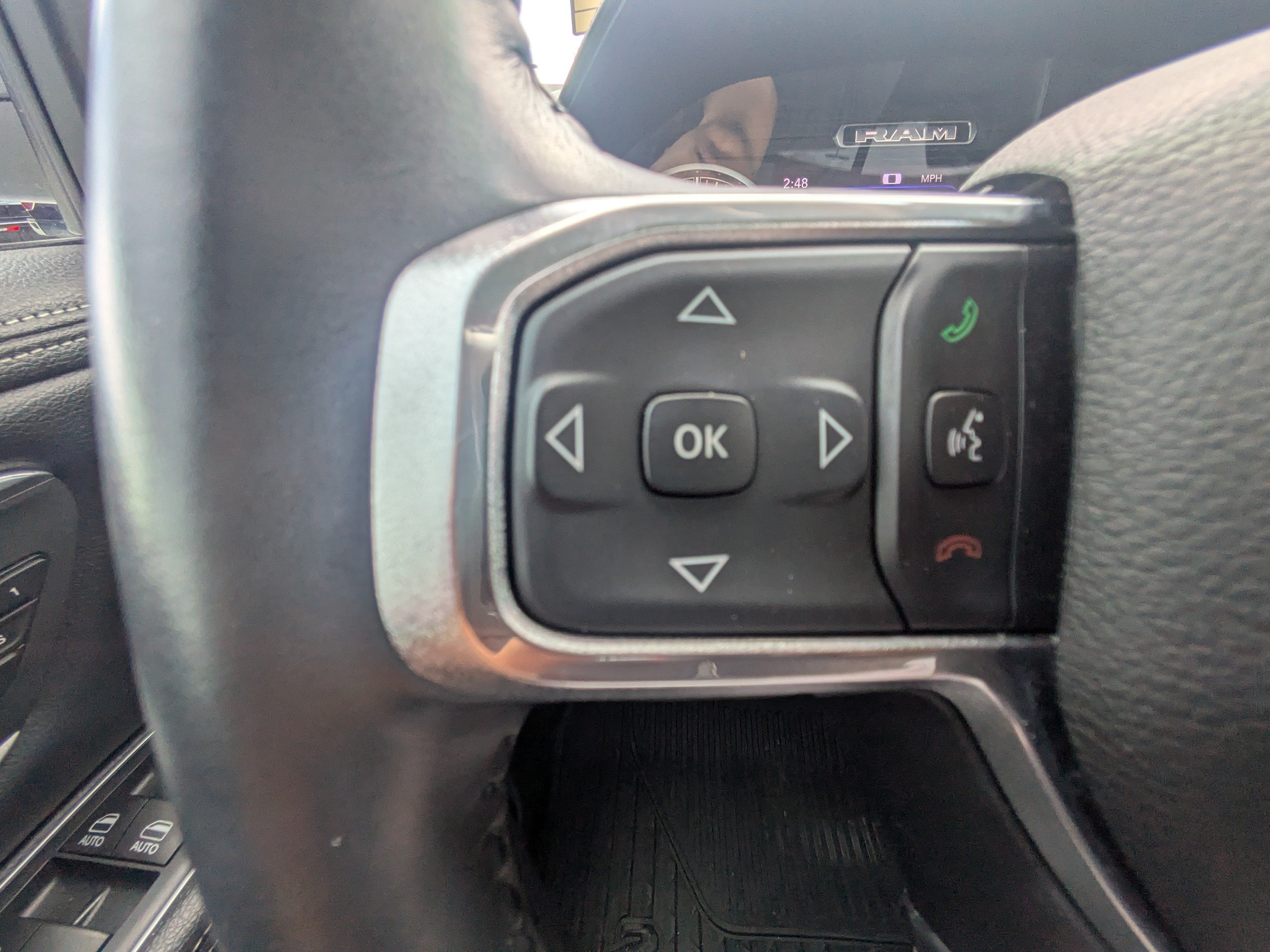 Used 2021 RAM 1500 Laramie AWD/4WD image 23