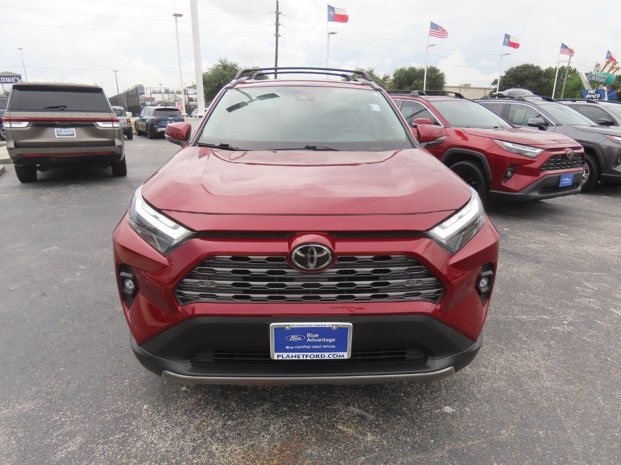 Used 2025 Toyota RAV4 Limited AWD/4WD image 5